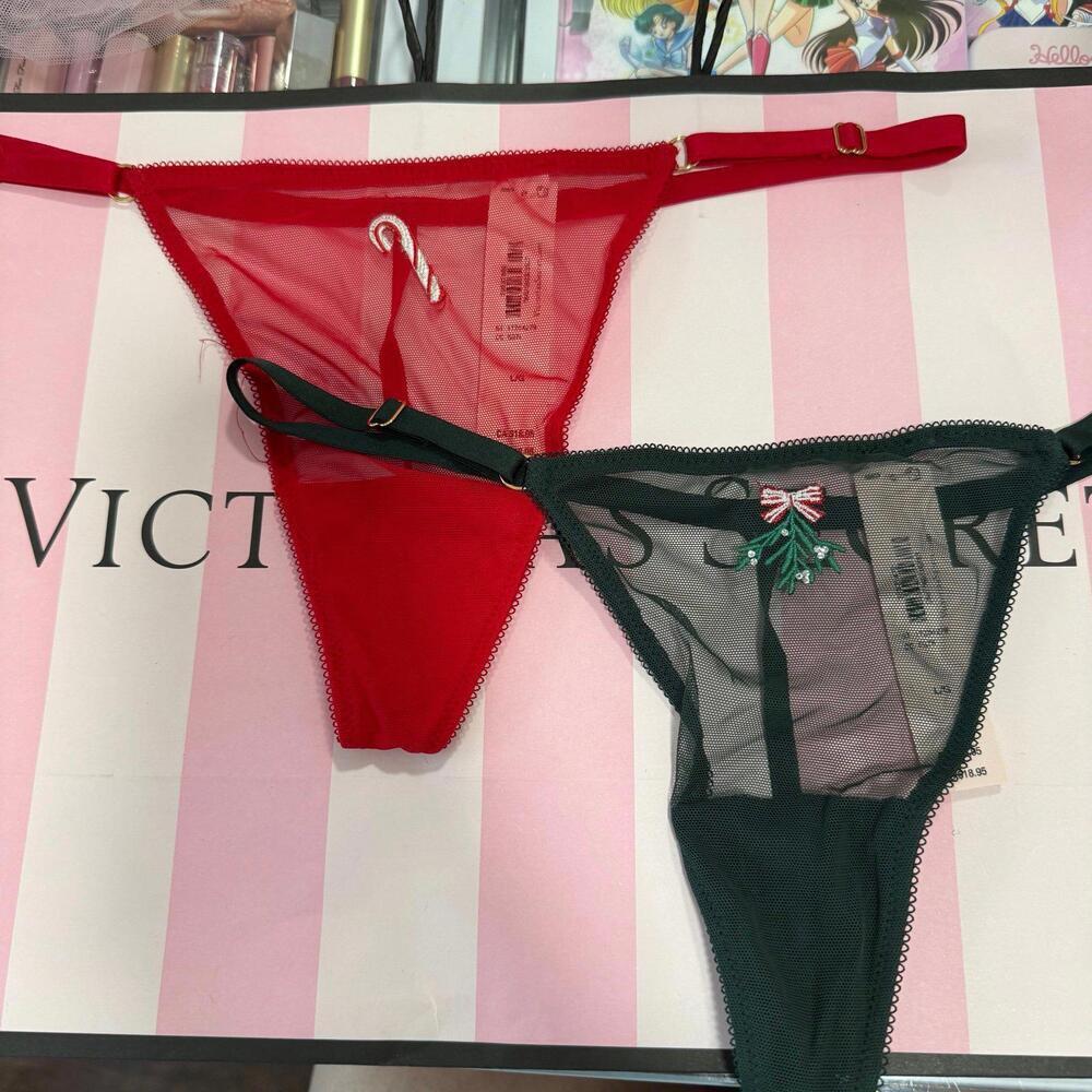 Victoria's Secret Christmas Lace Thong set